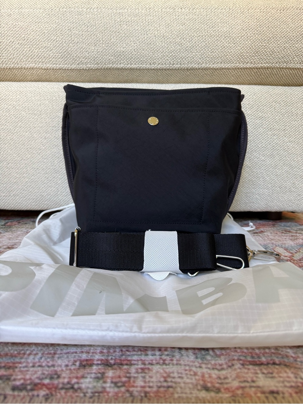 Bimbo Y Lola Black Nylon Sling Crossbody Bag with Adjustable Webbed Strap